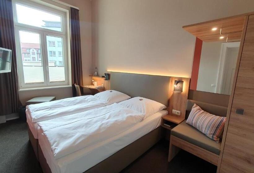 ベーシックルーム, An Der Altstadt