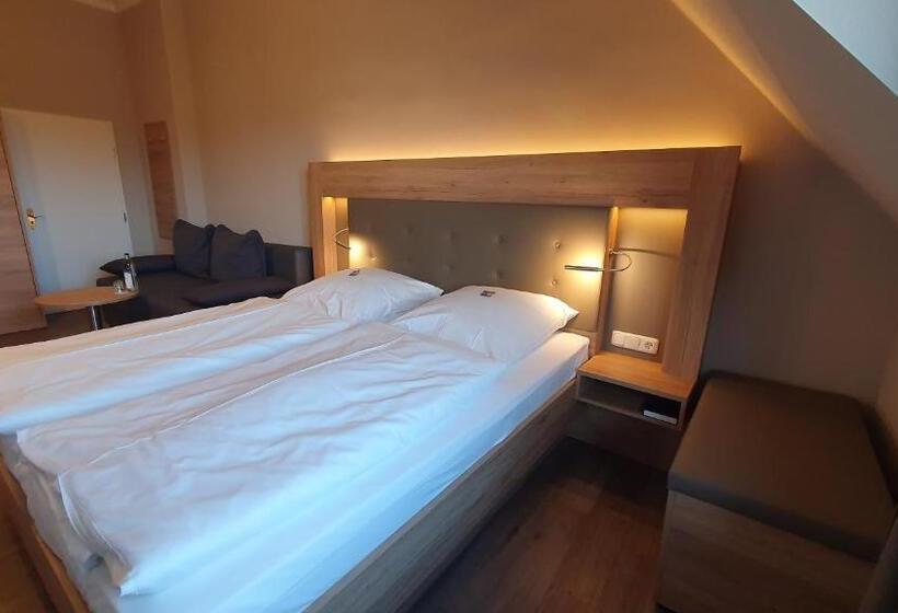 クラシックルーム, An Der Altstadt