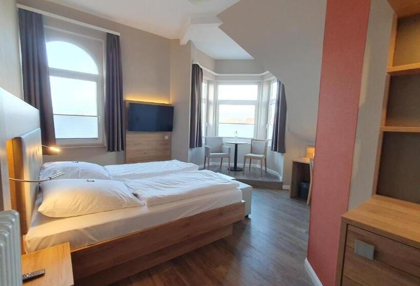 スタンダードルーム, An Der Altstadt