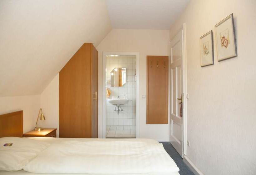 スタンダードシングルルーム, An Der Altstadt