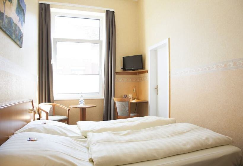 スタンダードルーム, An Der Altstadt