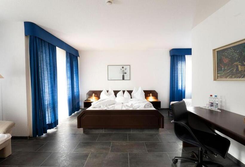 스탠다드 룸, Astoria Am Urachplatz