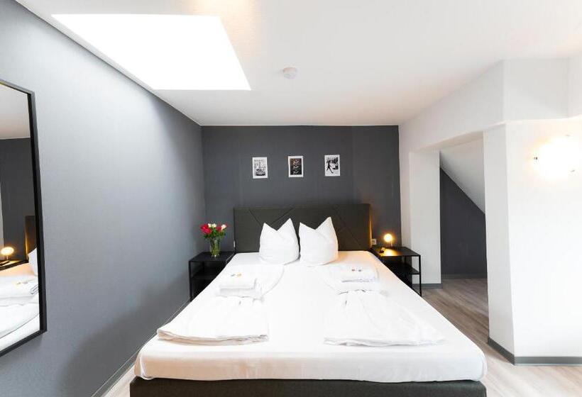 Апартаменты 1 Спальня, Astoria Am Urachplatz