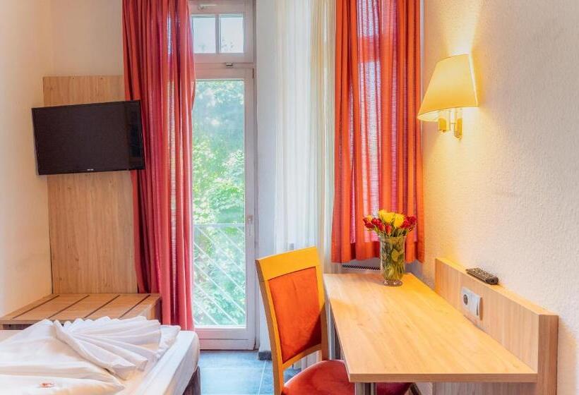 스탠다드 싱글 룸, Astoria Am Urachplatz