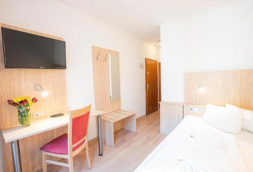 스탠다드 싱글 룸, Astoria Am Urachplatz