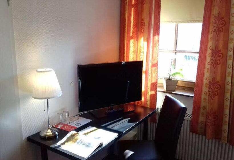 غرفة قياسية, Badischer Hof