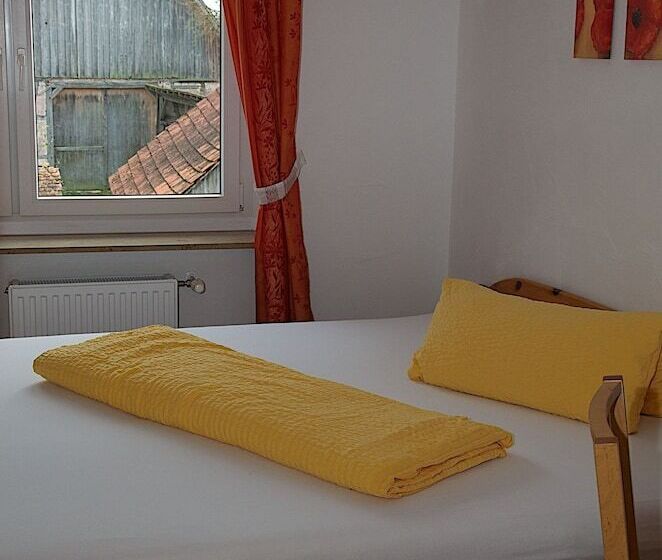 Номер Стандарт, Gasthof Hotel Traube