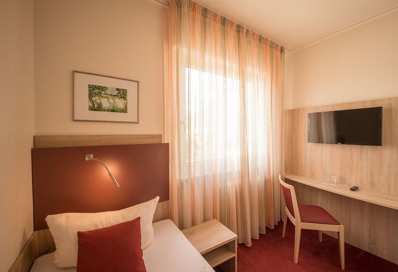 Номер Стандарт Индивидуальный, Leander