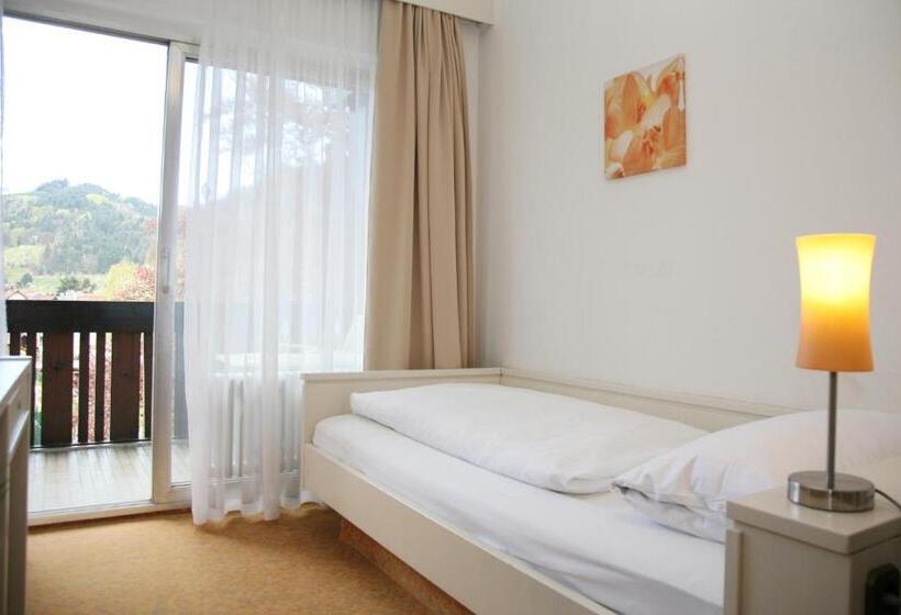 غرفة كومفورت فردية, Pflug