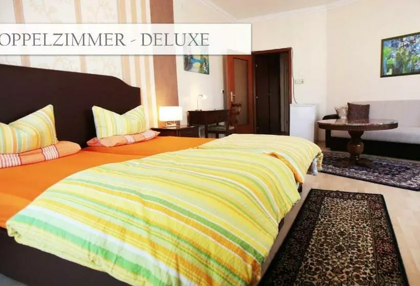Standard Room, Restaurant Alexandros