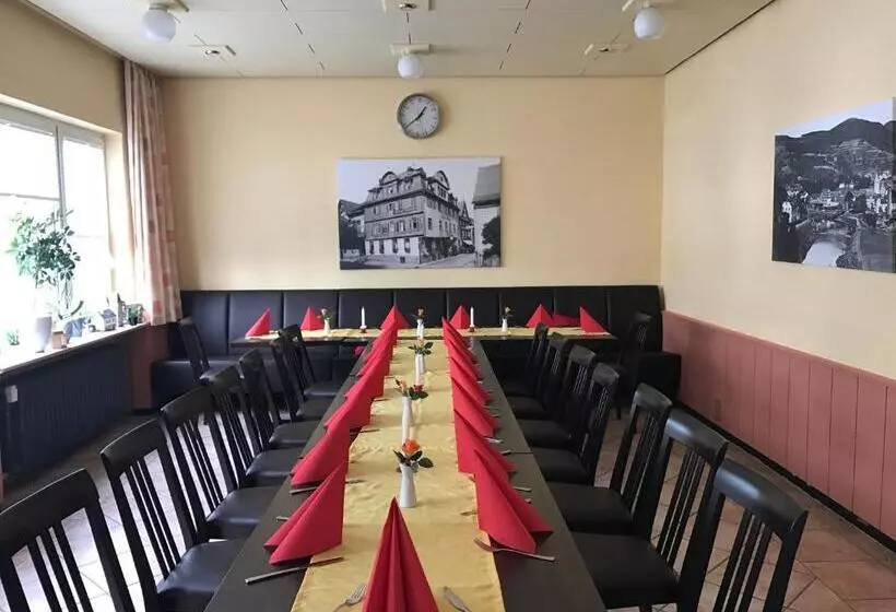 スタンダードルーム, Restaurant Krone