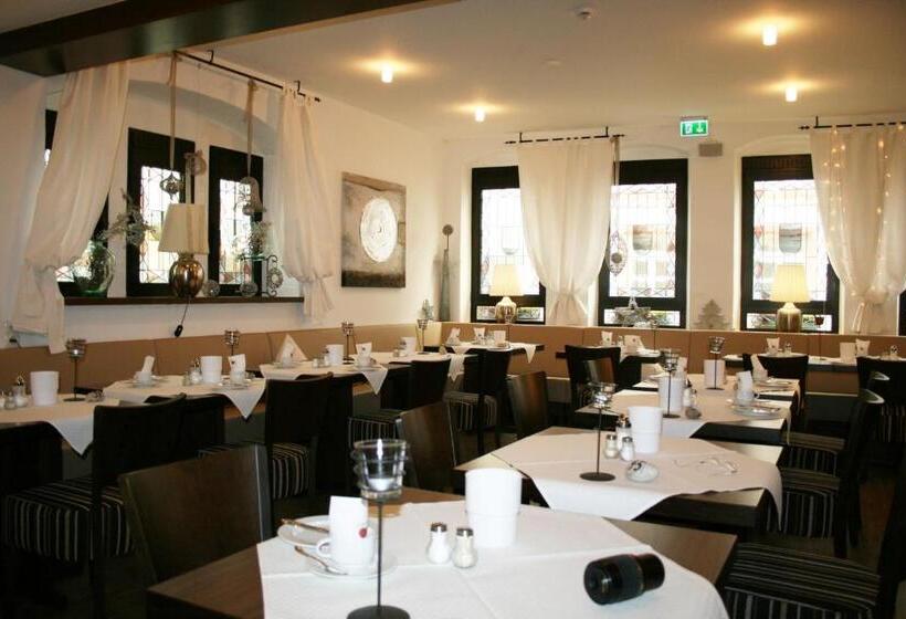 标准单人间, Restaurant Pfälzer Hof