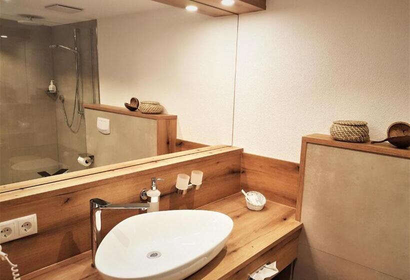 חדר סטנדרט, Restaurant Pfälzer Hof