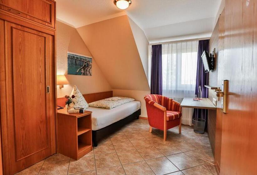 غرفة قياسية فردية, Restaurant Zum Ochsen