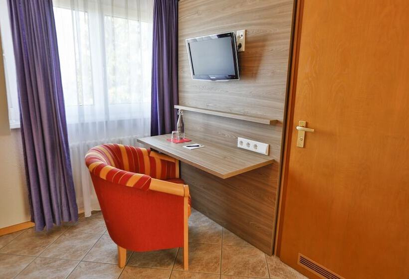 غرفة قياسية فردية, Restaurant Zum Ochsen