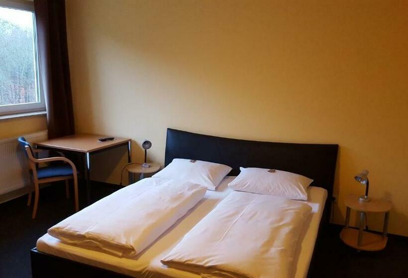 غرفة قياسية فردية, Rosenhof