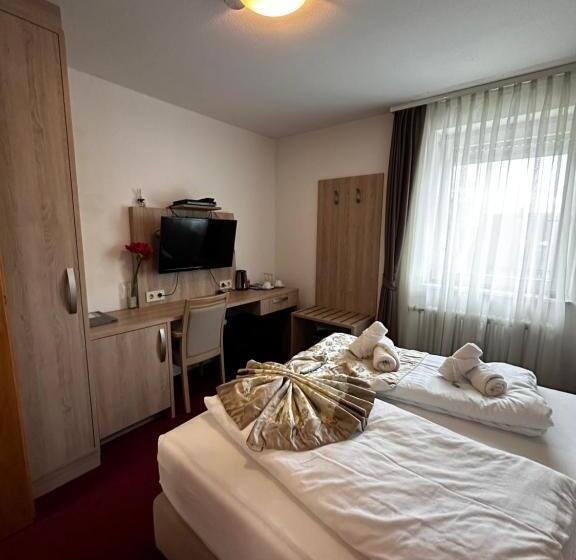 스탠다드 스튜디오, Sonne