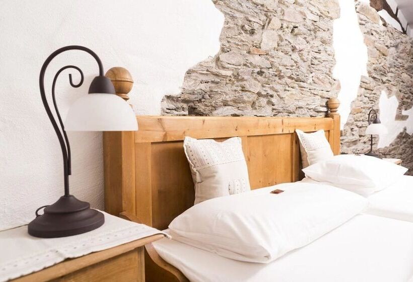 スタンダードシングルルーム, Altes Stadttor