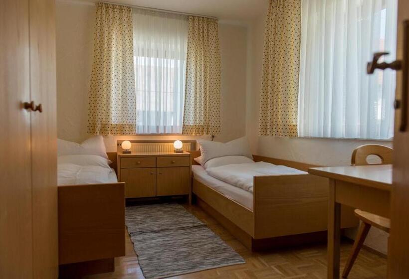 スタンダードルーム, Brauerei Und Gasthof Zum Engel