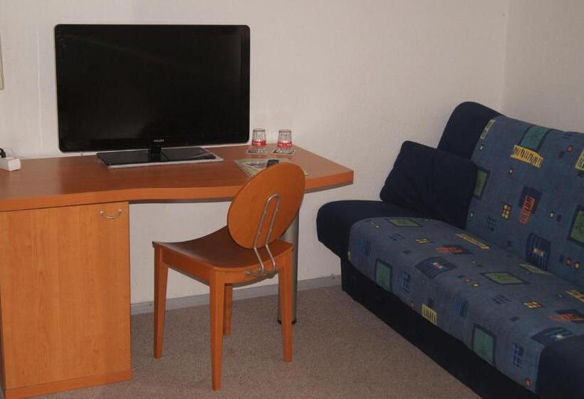 Quarto Triplo Standart, Krone