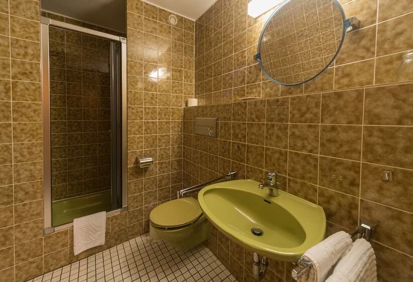 Номер Стандарт, Landgasthof Ochsen