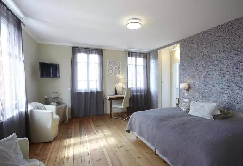 Comfort-huone, Villa Delange