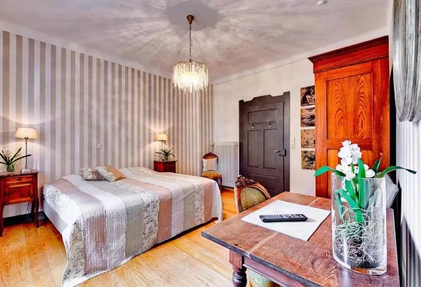 Comfort-huone, Villa Delange