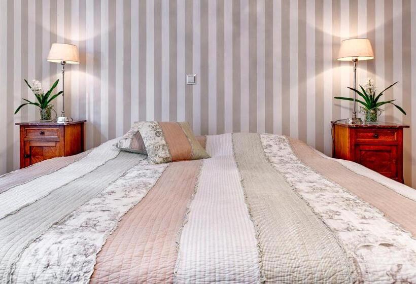 חדר קומפורט, Villa Delange