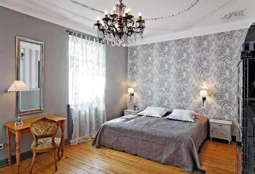 Comfort-huone, Villa Delange
