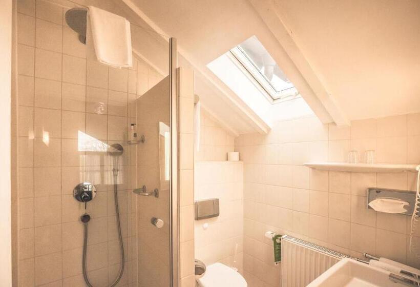 غرفة كلاسيكية مع بلكونة, Boutique Wellnesshotel Landmann