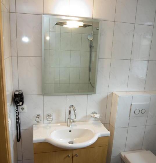 Номер Стандарт, Pension Clara