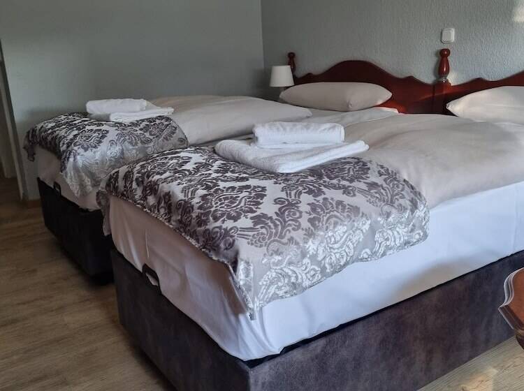 디럭스 룸, Astheimer Schlösschen