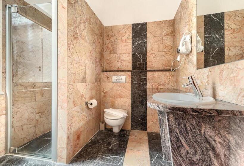 اتاق استاندارد, Atol Spa