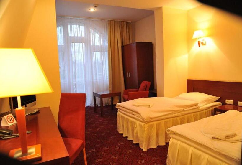 اتاق راحتی, Atol Spa