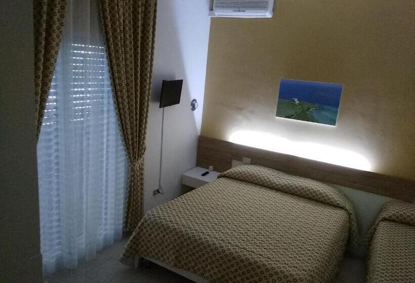 Четырехместный Номер Стандарт, Autostello