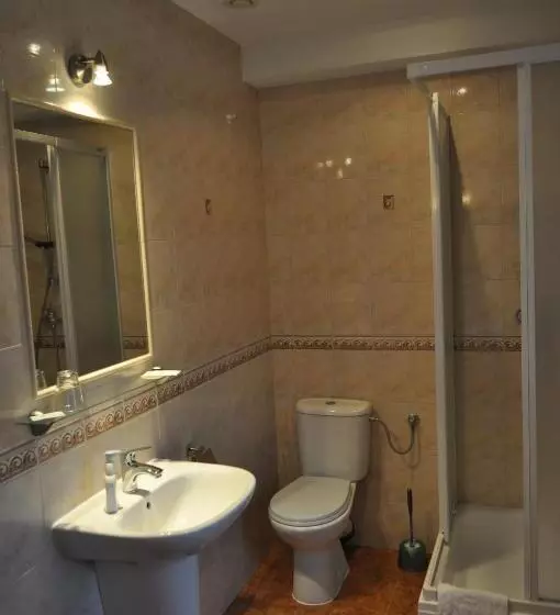 Standard Kolmen Hengen Huone, Bankietowa Hotel & Restauracja