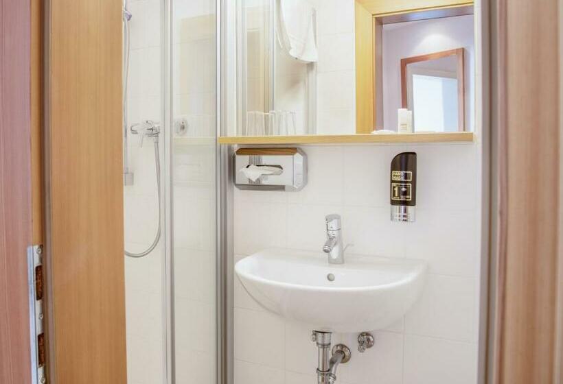 Номер Комфорт, Berghotel Malta