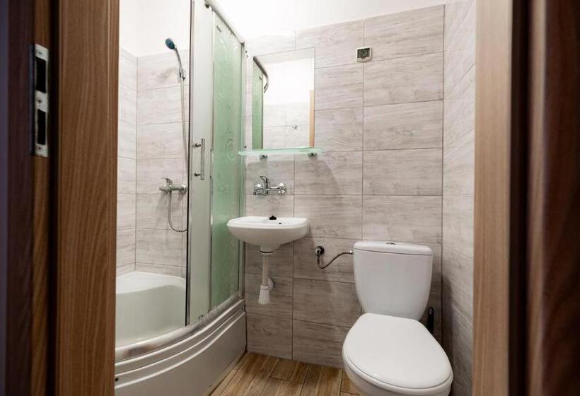 اتاق استاندارد, Centrum Wypoczynku I Rekreacji Rysy Krynica Zdrój