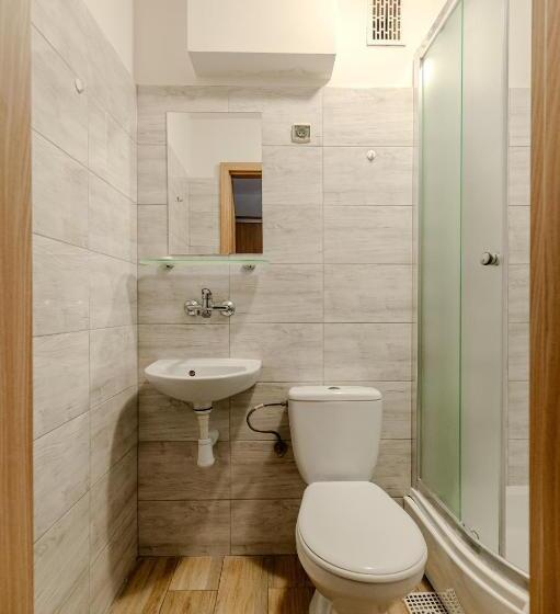 اتاق استاندارد سه نفره, Centrum Wypoczynku I Rekreacji Rysy Krynica Zdrój