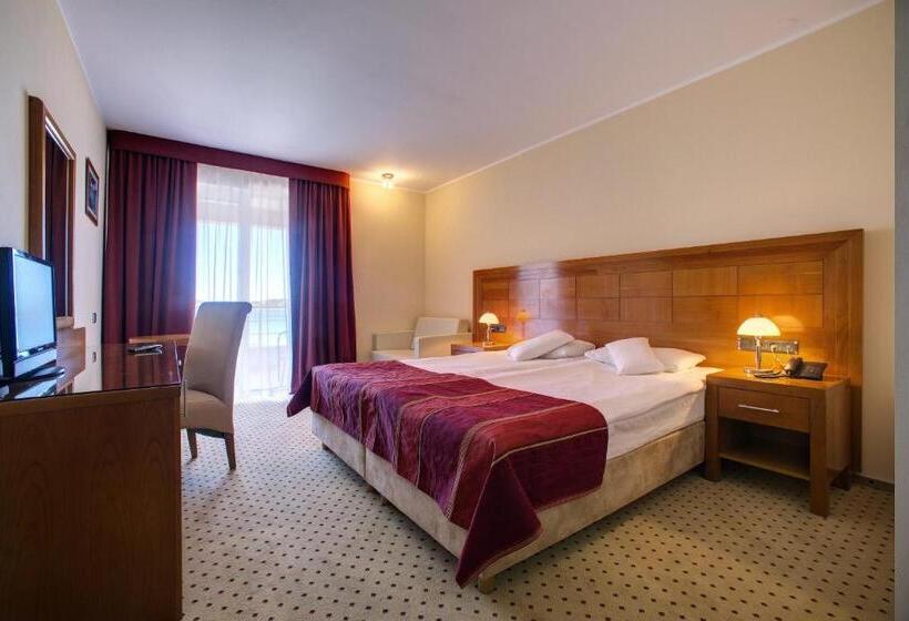 발코니가 있는 바다 전망 수피리어 룸, Duje