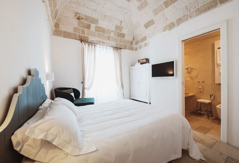 Номер Deluxe, Giovì Relais