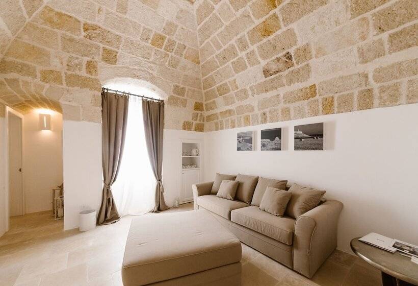 Люкс, Giovì Relais