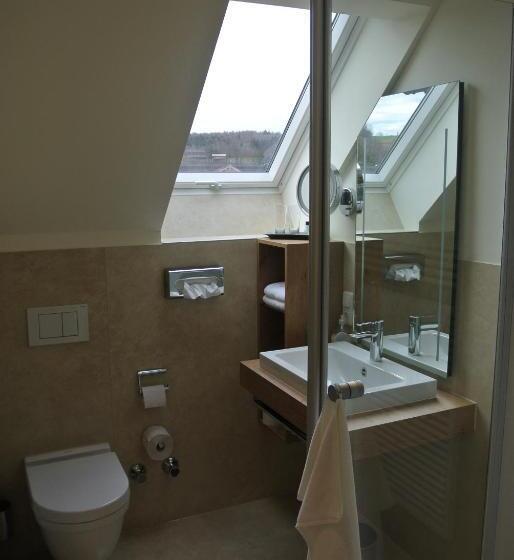 标准间, Jägerhof