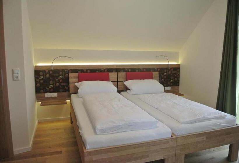 标准间, Jägerhof