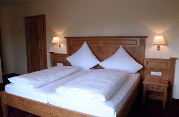 四人标准间, Jägerhof