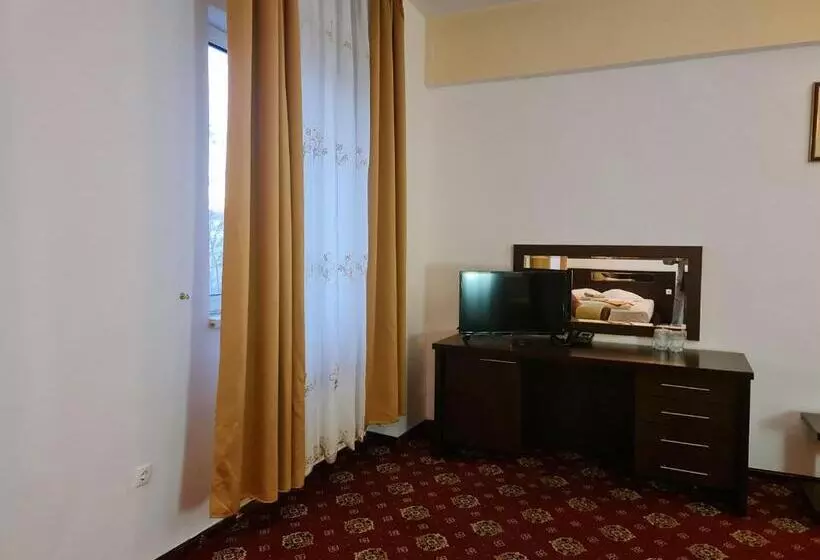 Standard Room, Magic Gt Trivale
