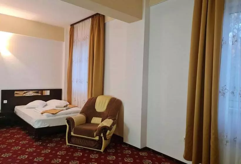 Standard Room, Magic Gt Trivale