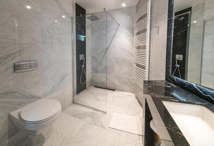 اتاق لوکس, Meta Resort & Vine Spa