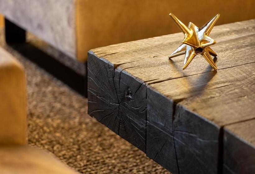 1 Bedroom Penthouse Apartment, Meta Resort & Vine Spa