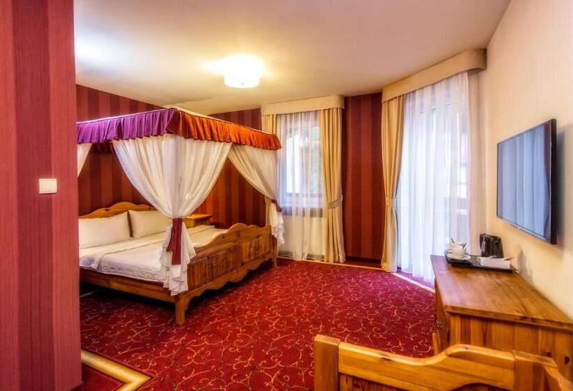 Номер Стандарт Трехместный, Meta Resort & Vine Spa